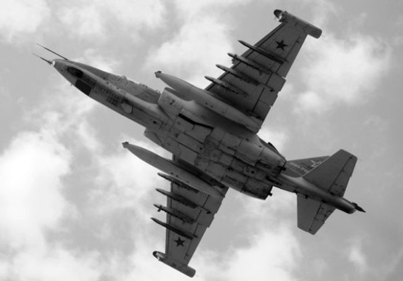 SU25-bw-crop