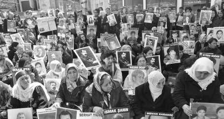 cumartesianneleri-bw
