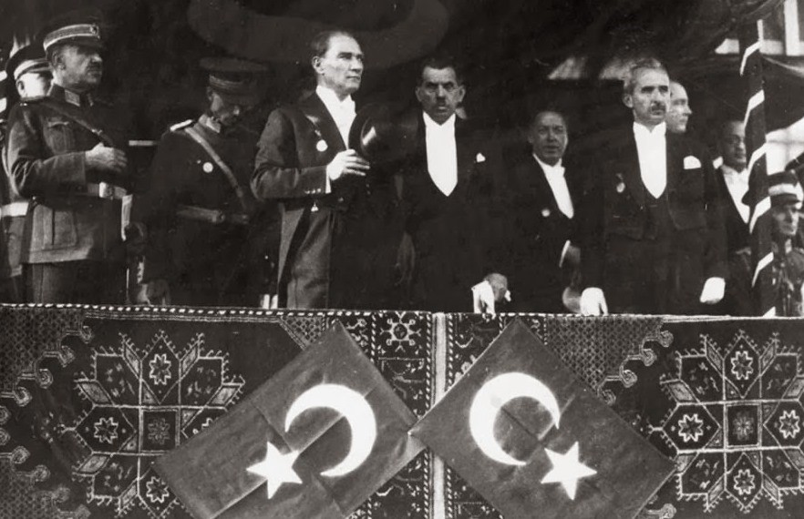 cumhuriyet-bayrami-cr