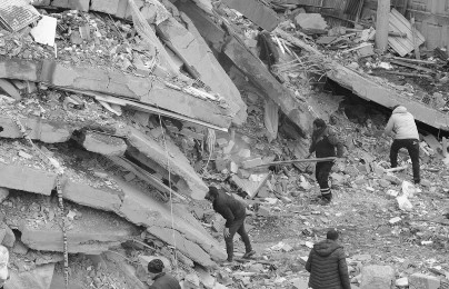 deprem enkazı diyarbakir cr
