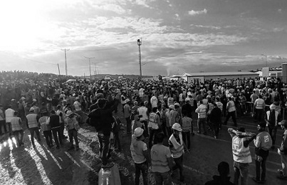 havalimani-isciler-bw-cr