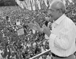 kilicdaroglu-miting-bw-crop