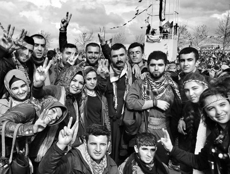 newrozdan-bw-crop