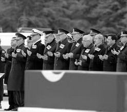 pilotlar-cenaze-bw-crop